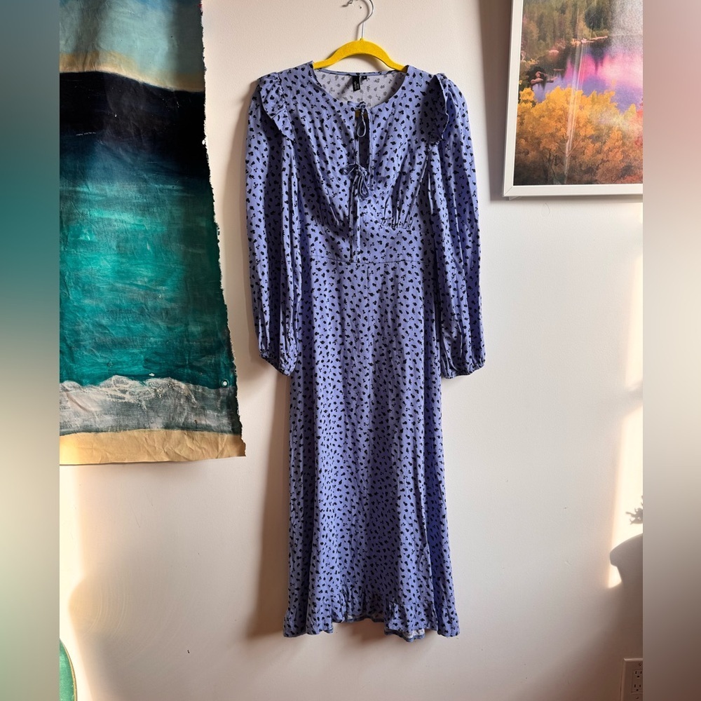 NWOT Nobody’s Child Lila Midi Dress Blue Black Fruit Motif Size 2 - Picture 4 of 7